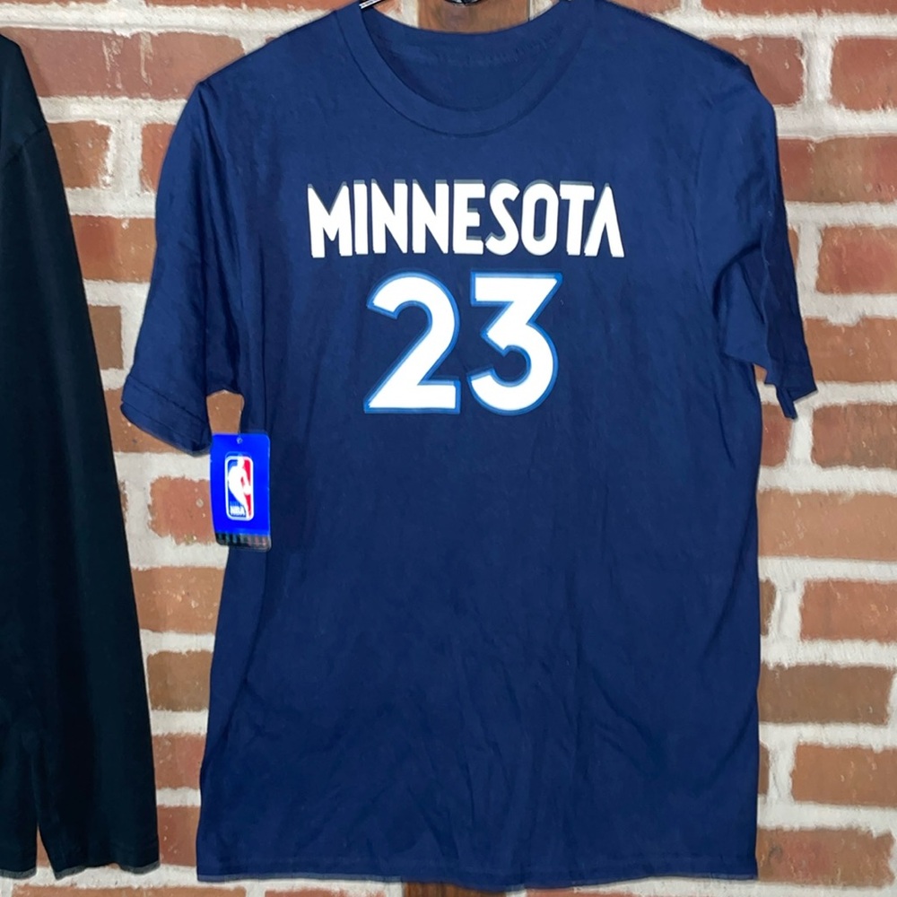 Minnesota Jimmy Butler t-shirt NWT